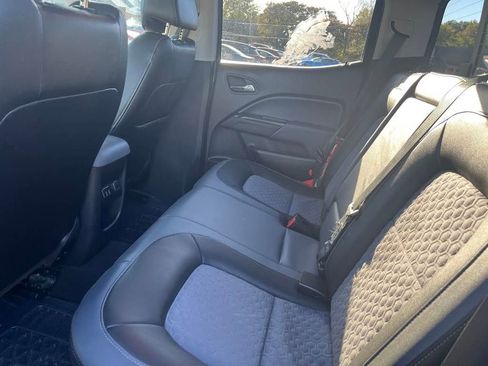 Used 2016 Chevrolet Colorado Z71 image 10