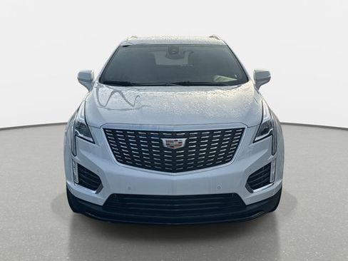 New 2025 Cadillac XT5 Luxury w/ LPO, Floor Liner Package AWD/4WD image 8