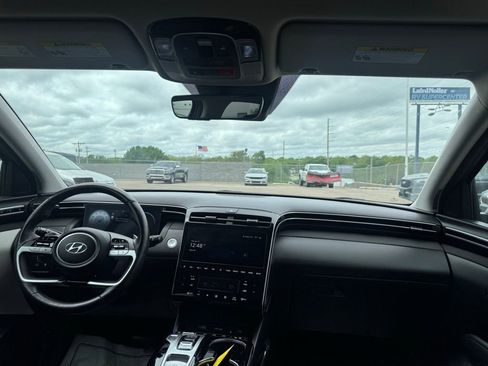 Used 2024 Hyundai Tucson Limited image 10