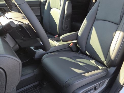 New 2026 Honda Odyssey EX-L image 25