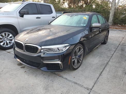 Used 2018 BMW M550i xDrive image 1