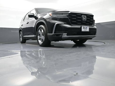 Certified 2025 Honda Pilot EX-L image 29