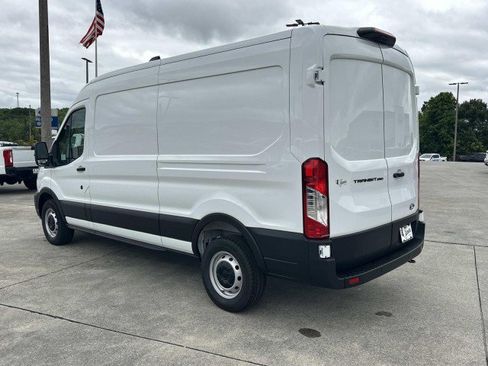 New 2026 Ford Transit 250 148 Medium Roof RWD image 5