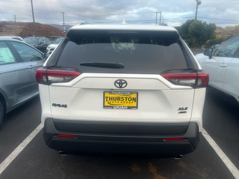 New 2025 Toyota RAV4 XLE image 6