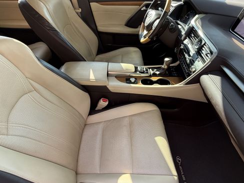 Used 2017 Lexus RX 350 FWD w/ Premium Package image 43