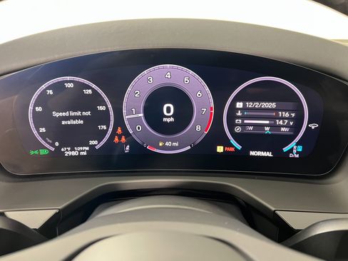 Used 2025 Porsche Panamera 4 image 19