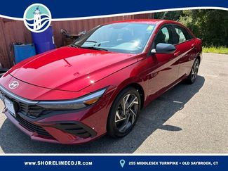 Used 2025 Hyundai Elantra Sport FWD video 1