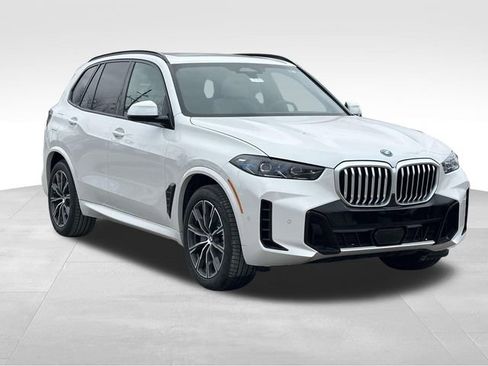 New 2026 BMW X5 xDrive50e AWD/4WD image 1