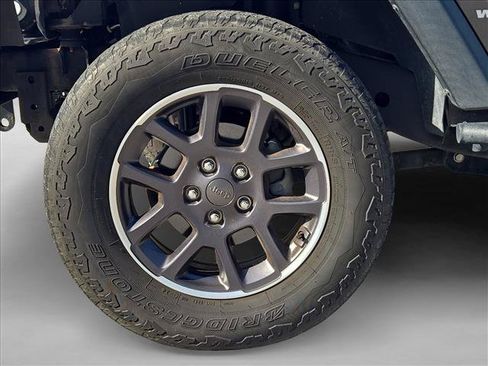 Used 2014 Jeep Wrangler Sport AWD/4WD image 14
