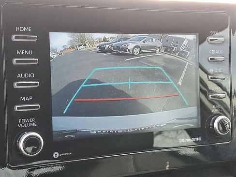 Used 2023 Toyota Camry SE image 17