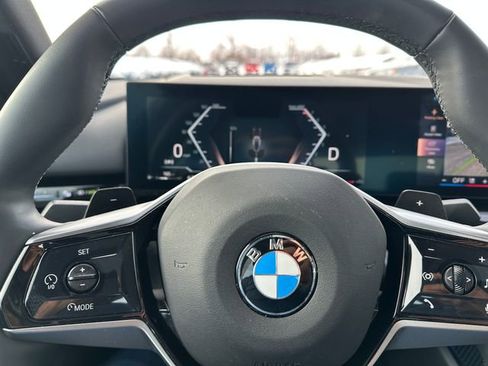 Used 2024 BMW 530i xDrive image 26