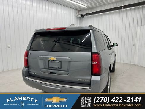Used 2019 Chevrolet Tahoe Premier AWD/4WD image 3