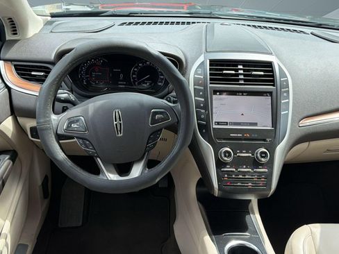 Used 2019 Lincoln MKC Select w/ Select Plus Package FWD image 27