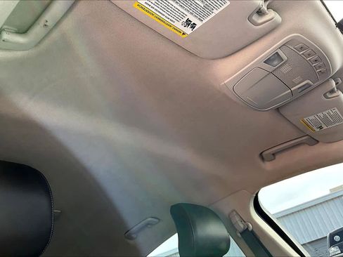 Used 2016 Ford Fusion Titanium image 14