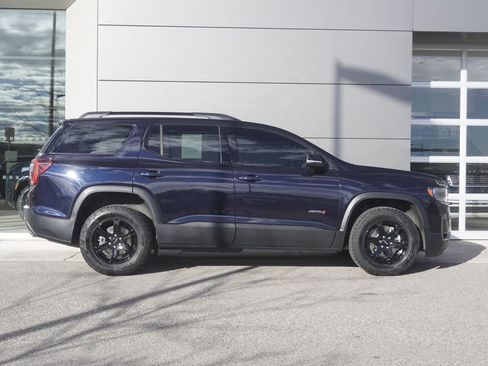 Used 2022 GMC Acadia AT4 w/ Preferred Package image 7