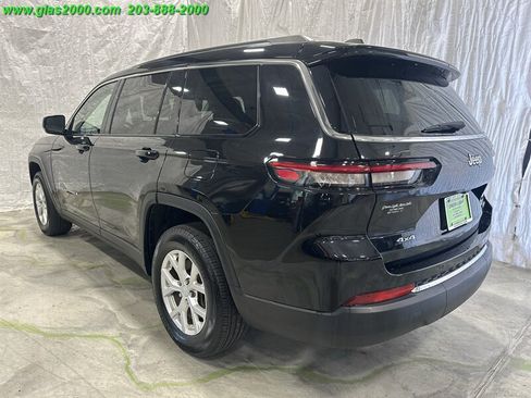 Used 2023 Jeep Grand Cherokee L Limited AWD/4WD image 7