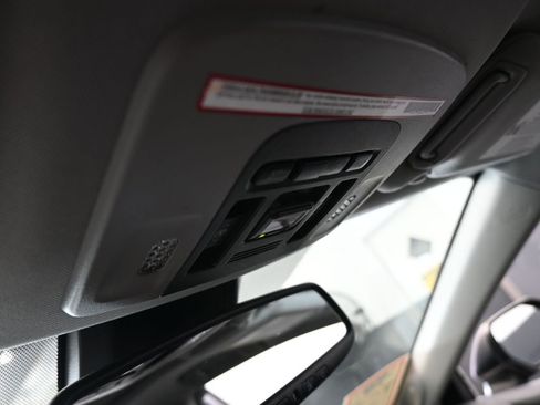 Used 2021 Toyota Camry XSE image 28