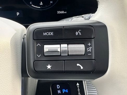 Used 2025 Hyundai Santa Fe Calligraphy image 34