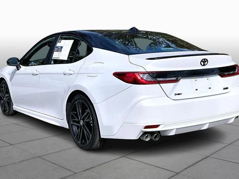 Used 2025 Toyota Camry XSE image 11