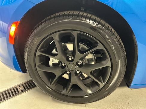 New 2027 Chrysler Pacifica Select FWD image 9