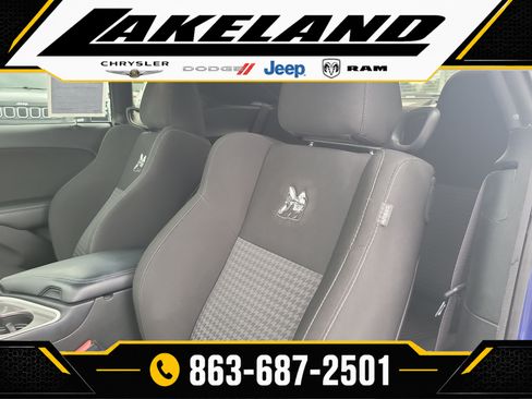 Used 2022 Dodge Challenger R/T Scat Pack w/ Driver Convenience Group RWD image 15