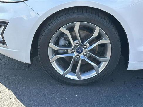 Used 2019 Ford Fusion Titanium image 8
