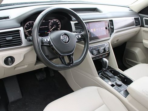 Used 2019 Volkswagen Atlas SEL image 8