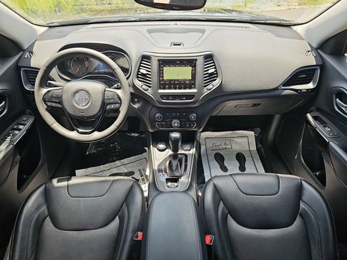 Used 2023 Jeep Cherokee Altitude Lux AWD/4WD image 10