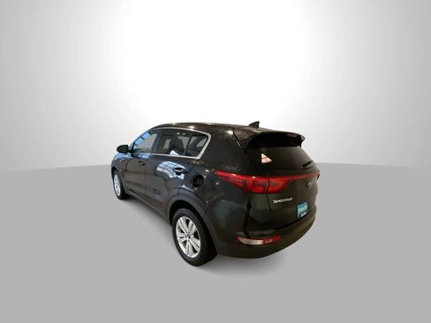 Used 2017 Kia Sportage LX image 6