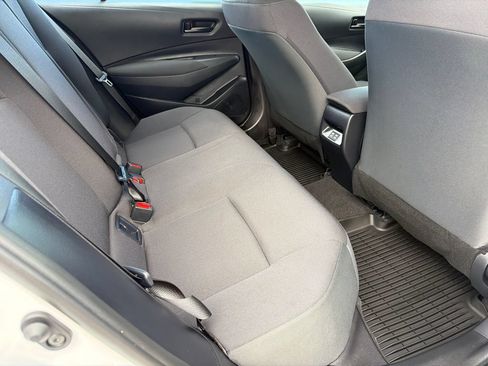 Used 2026 Toyota Corolla LE FWD image 15