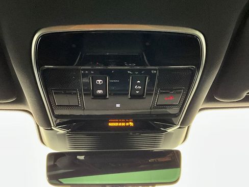 Certified 2023 Land Rover Range Rover Sport SE Dynamic image 13