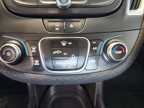 Used 2024 Chevrolet Malibu RS image 24