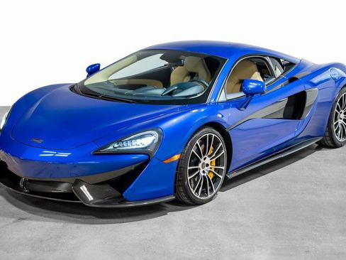 Used 2017 McLaren 570S Coupe image 32