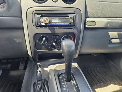 Used 2006 Jeep Liberty Sport AWD/4WD image 13