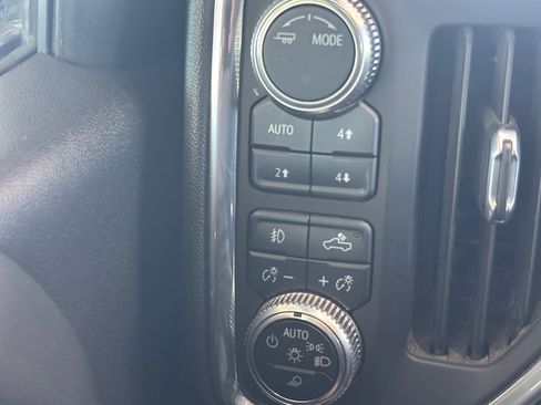 Used 2020 GMC Sierra 1500 Denali w/ Denali Ultimate Package image 34