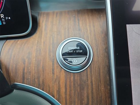 Certified 2023 Mercedes-Benz C 300 Sedan image 26