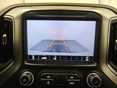 Used 2020 Chevrolet Silverado 1500 LTZ AWD/4WD image 25
