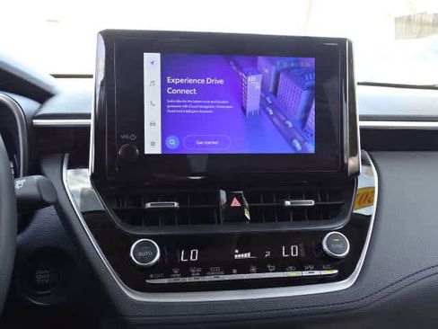 Used 2025 Toyota Corolla Cross XLE w/ Convenience Package AWD/4WD image 28