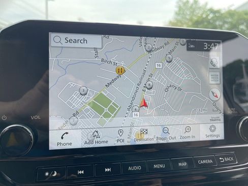 New 2025 Nissan Pathfinder Platinum w/ Cargo Package image 16