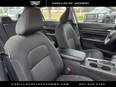 Used 2025 Nissan Altima 2.5 SV image 20