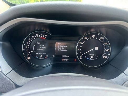 Used 2014 Lincoln MKZ AWD image 4