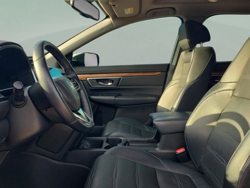 Used 2017 Honda CR-V Touring image 18