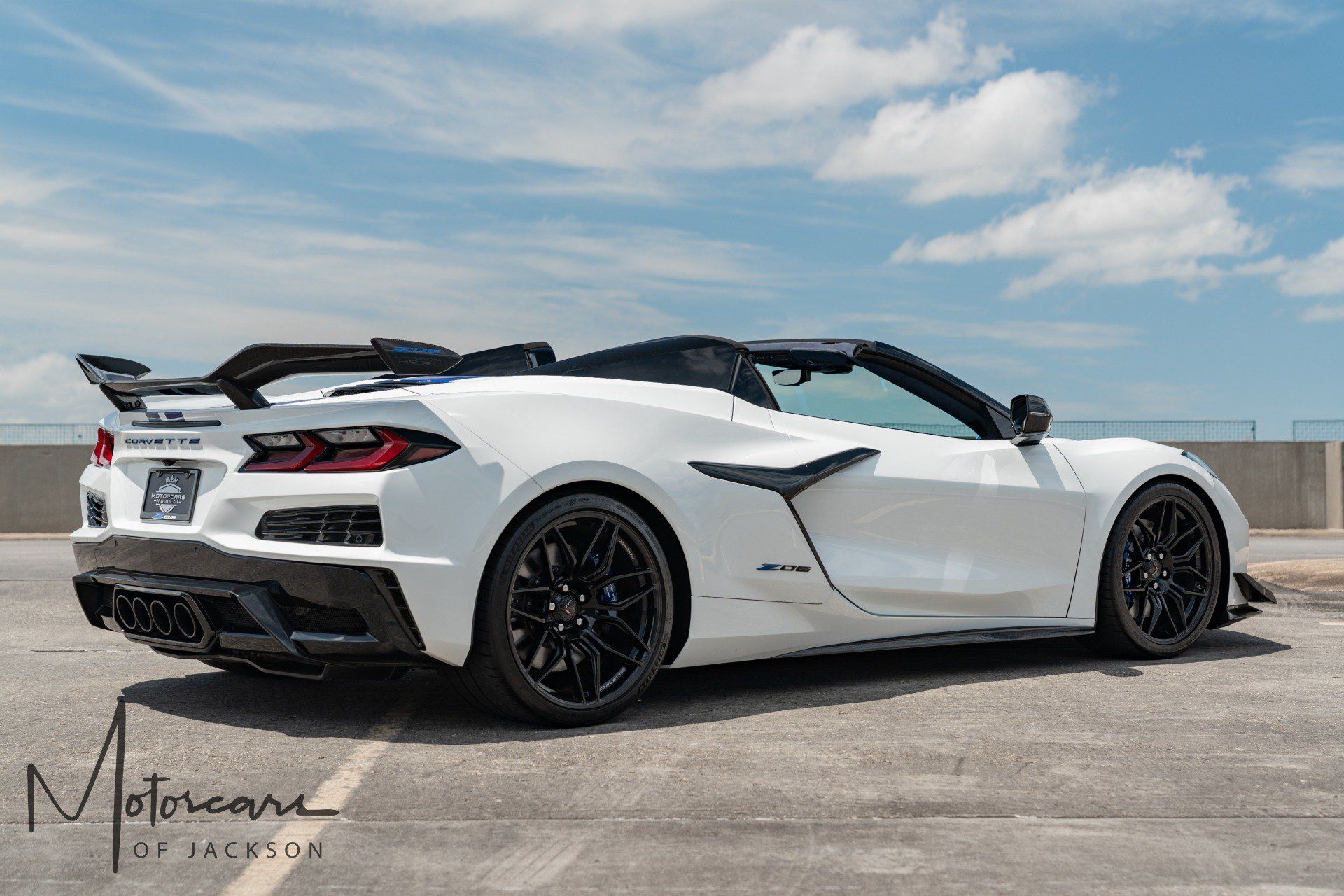 Used 2024 Chevrolet Corvette Z06 RWD image 4