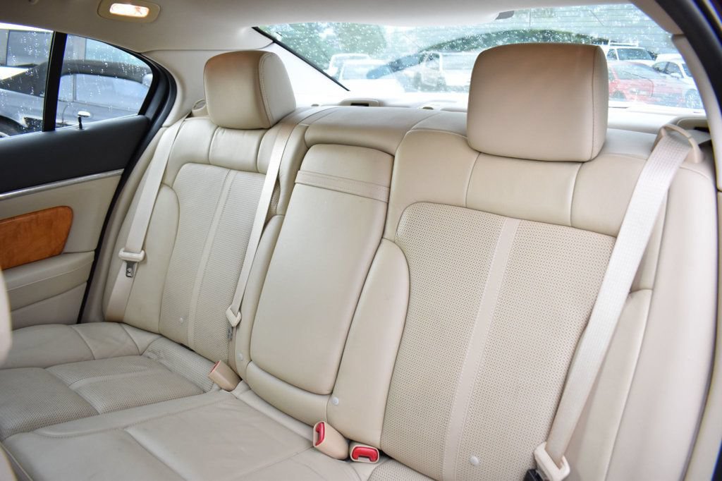 Used 2011 Lincoln MKS w/ 102A Rapid Spec Order Code FWD image 22