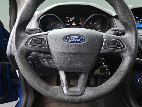 Used 2018 Ford Focus SE FWD image 27