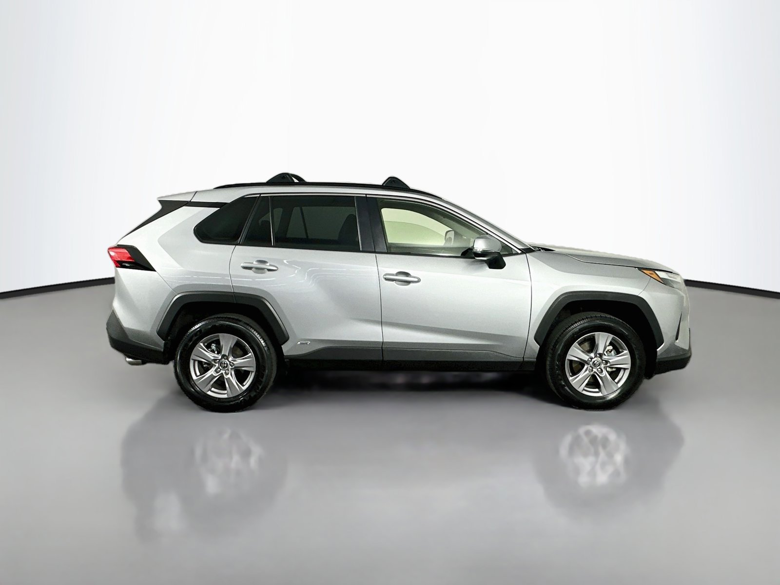 Certified 2025 Toyota RAV4 XLE AWD/4WD image 8