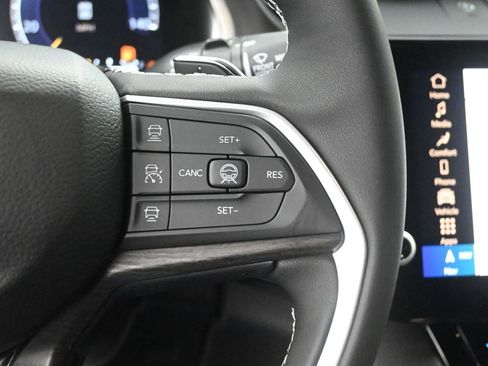 New 2026 Jeep Grand Cherokee Laredo AWD/4WD image 26