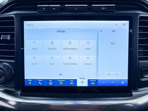 Used 2021 Ford F150 Lariat image 24