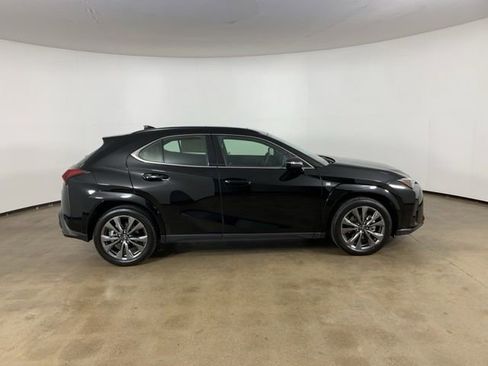 Used 2025 Lexus UX 300h AWD w/ Accessory Package (Z1) image 7