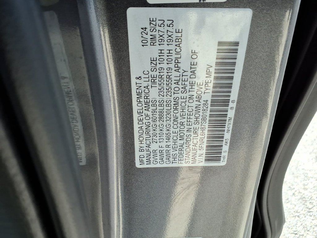 Used 2025 Honda Odyssey Touring image 34